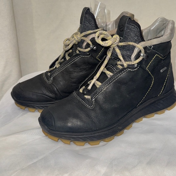Ecco Exostrike GTX Women's Black High Top Hiking Boot Leather Gortex Size US 6 - Picture 2 of 9